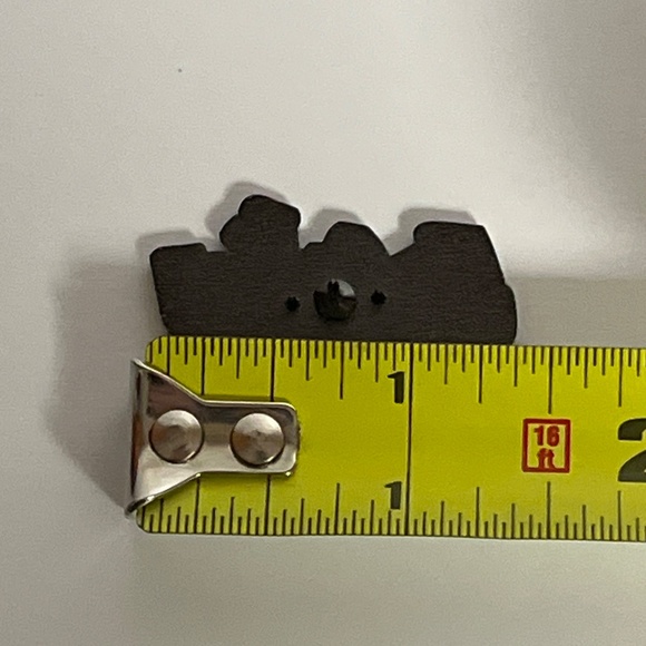 King Lebron James Hat Pin Pins Hats New Era Caps Bags Lakers - Picture 7 of 7